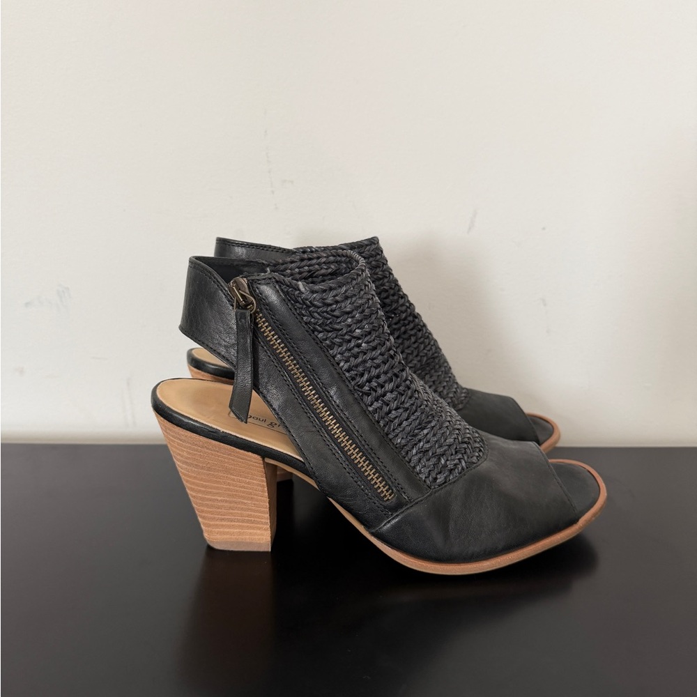 Paul Green Leilani Peep Toe Sandals